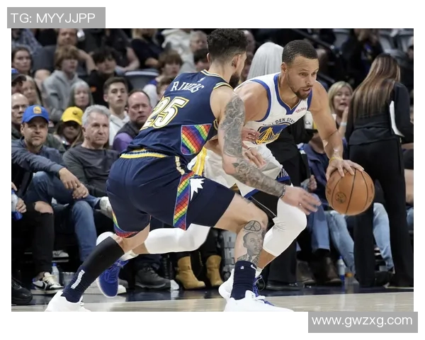 勇士队主场大胜掘金队，勇者无畏再展王者风采